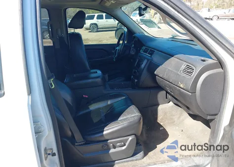 2007 Chevrolet Tahoe Lt из США, поврежденный, VIN 1GNFC13097R374025